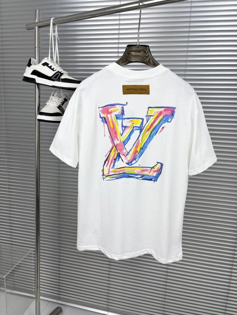 SoftTouch Louis Vuitton T-Shirts 137302