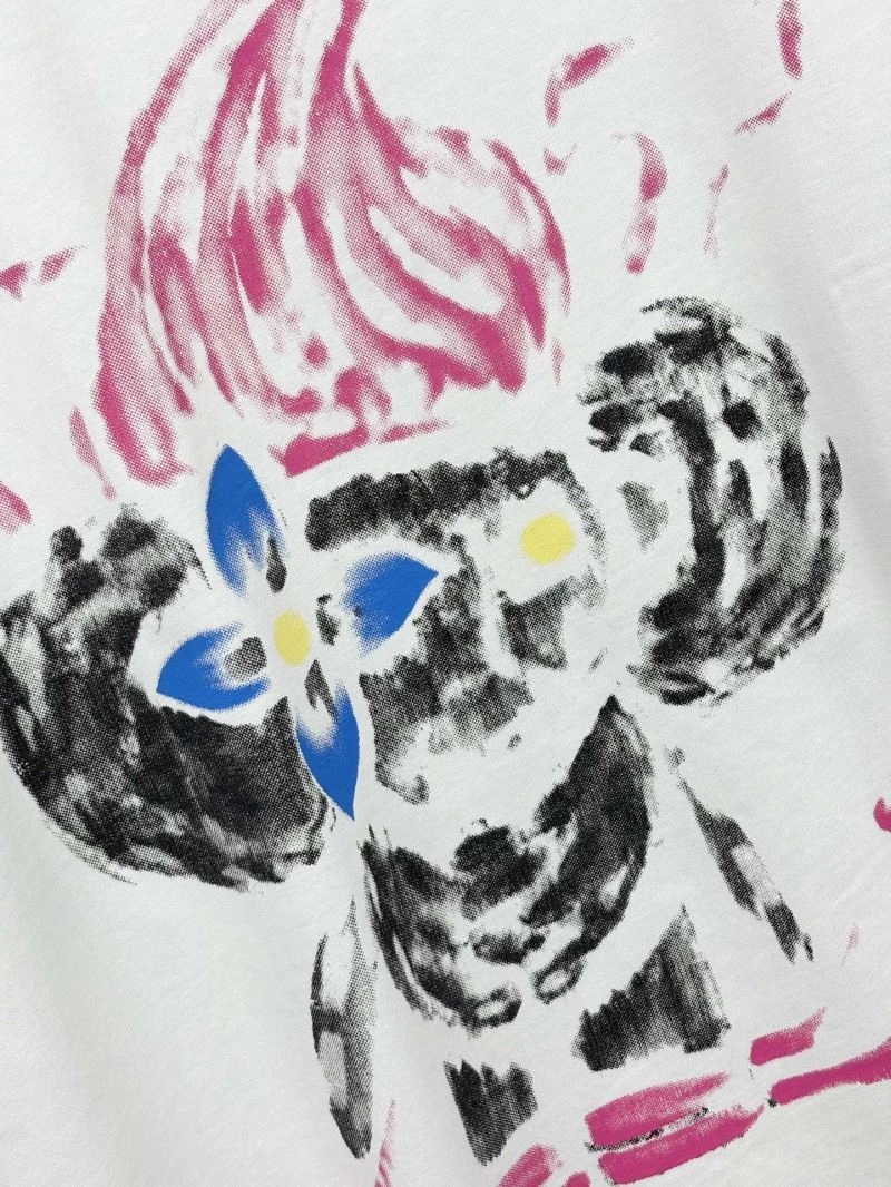 Louis Vuitton T-Shirts Youthful 137298