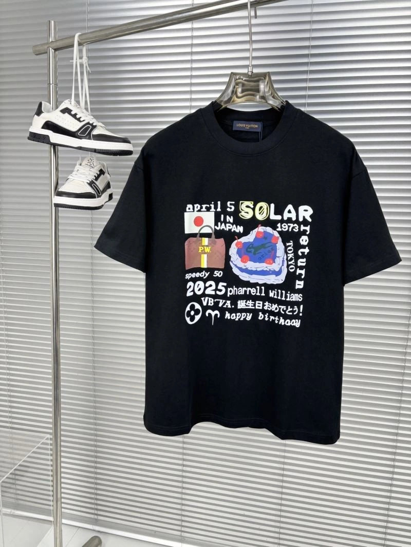 Louis Vuitton T-Shirts Versatile 137300