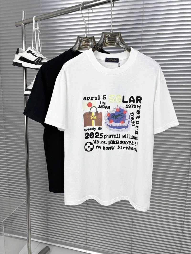Vibrant Louis Vuitton T-Shirts 137296
