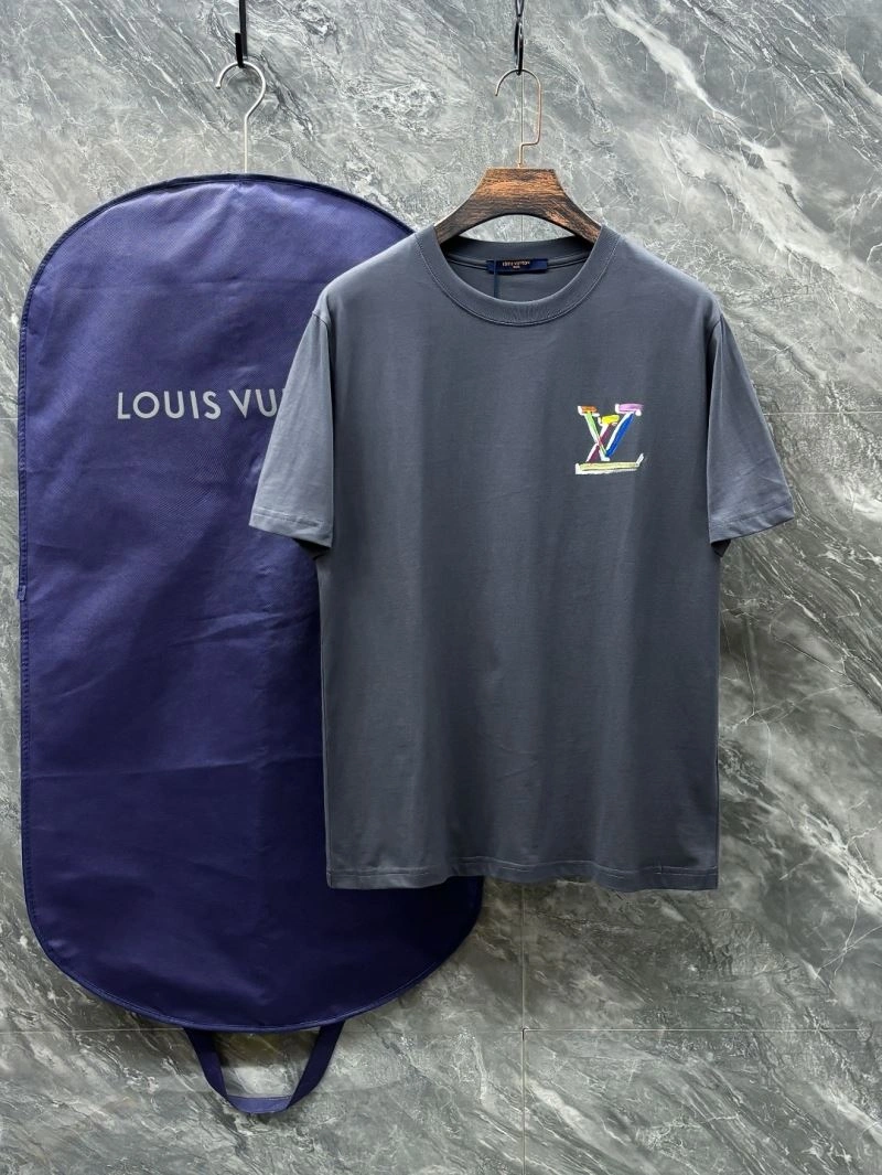 SmoothTexture Louis Vuitton T-Shirts 137295