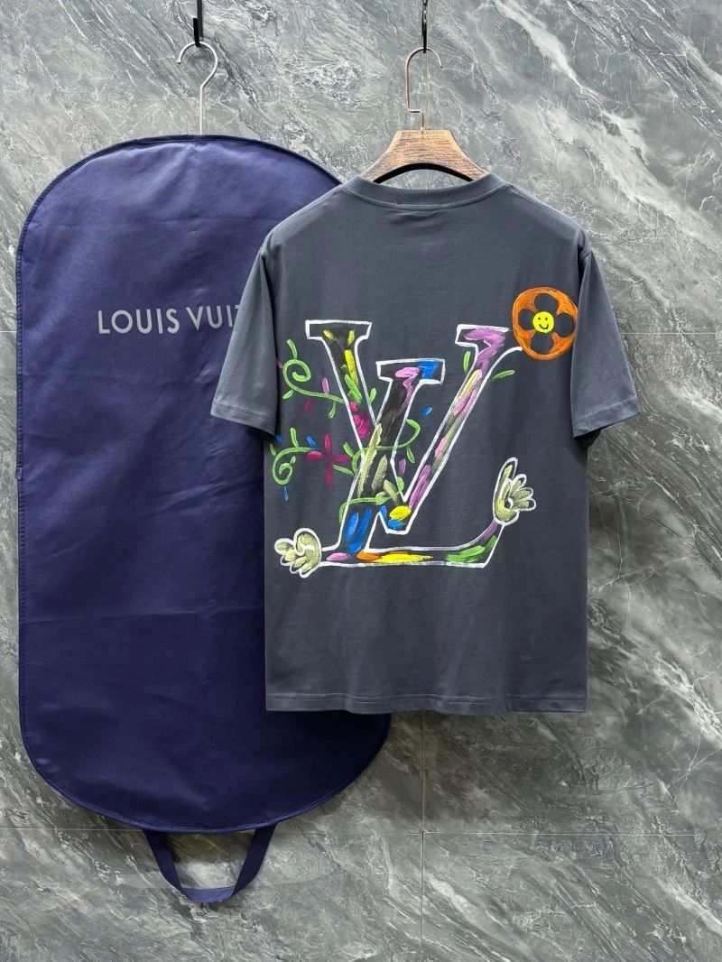 SmoothTexture Louis Vuitton T-Shirts 137295