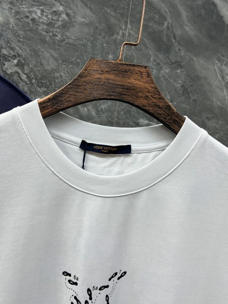 Lightweight Louis Vuitton T-Shirts 137294