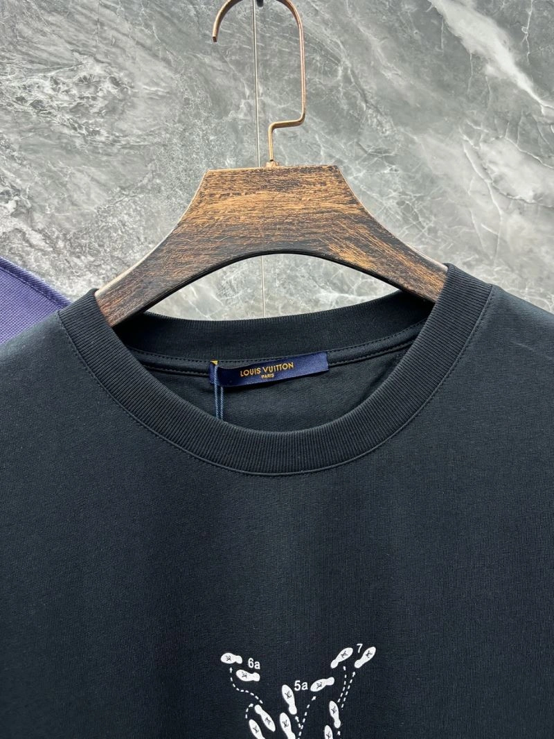 Louis Vuitton T-Shirts OnTrend 137289