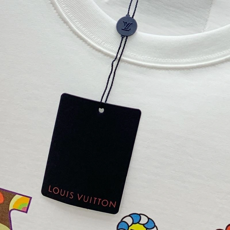 Lightweight Louis Vuitton T-Shirts 137285