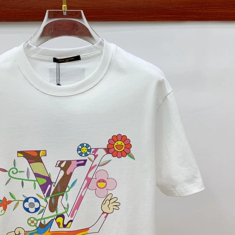 Lightweight Louis Vuitton T-Shirts 137285