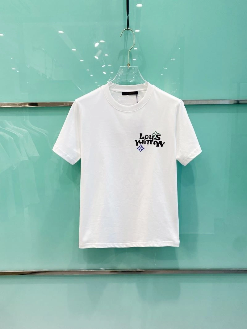 Louis Vuitton T-Shirts Lightweight 137282