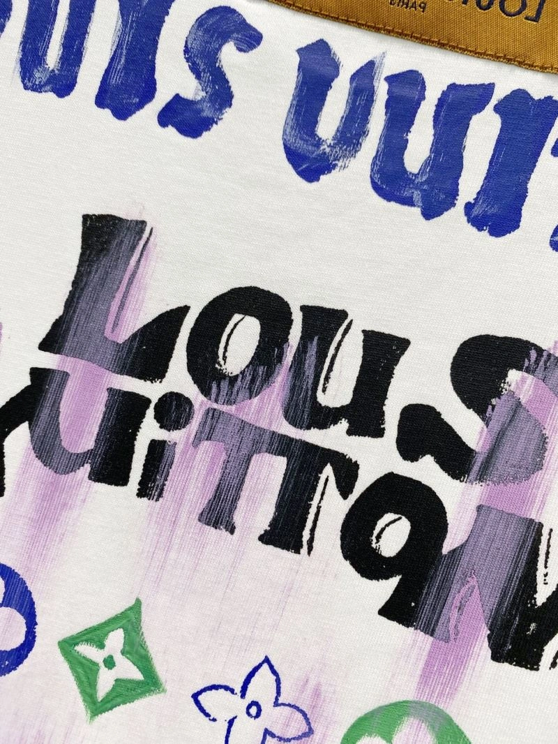 Louis Vuitton T-Shirts Lightweight 137282