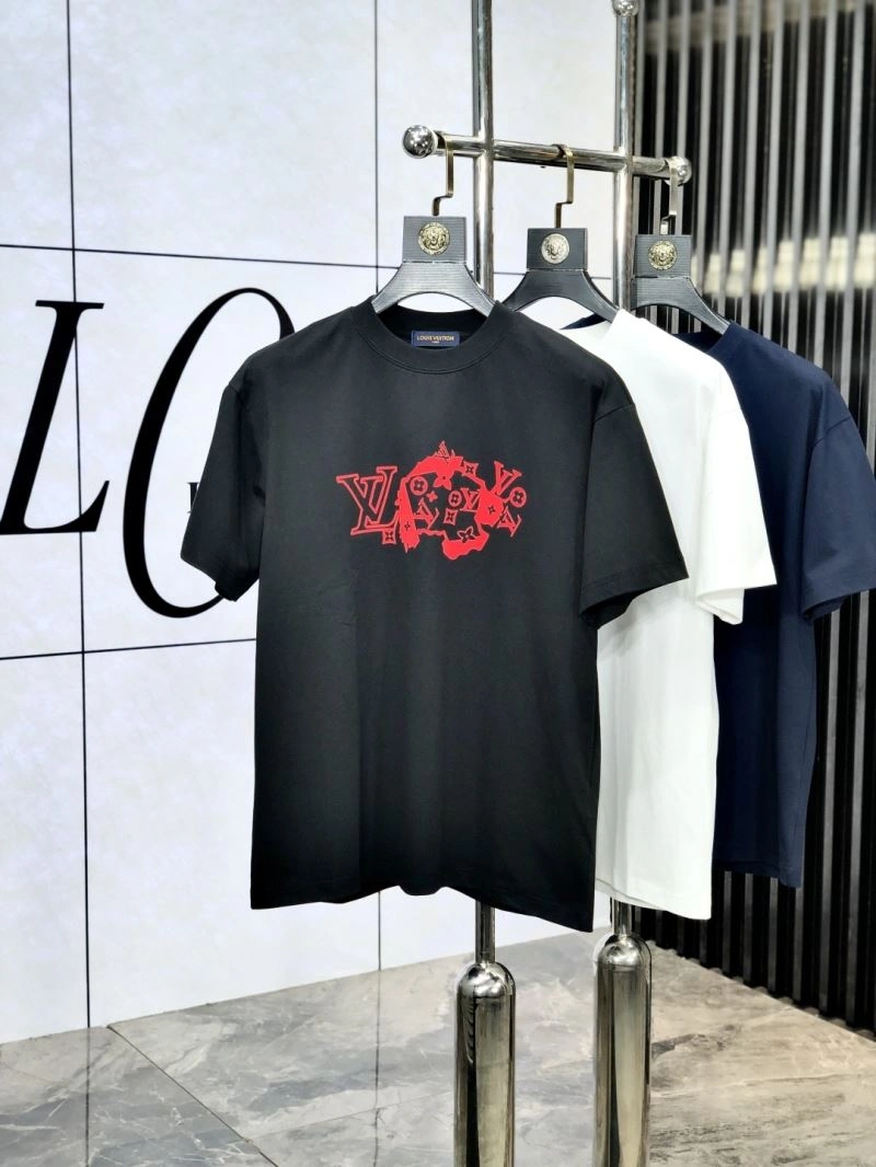 Lightweight Louis Vuitton T-Shirts 137299