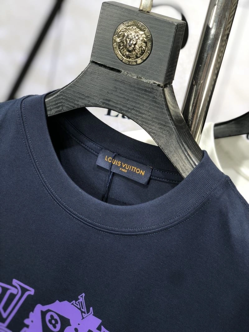 Lightweight Louis Vuitton T-Shirts 137299