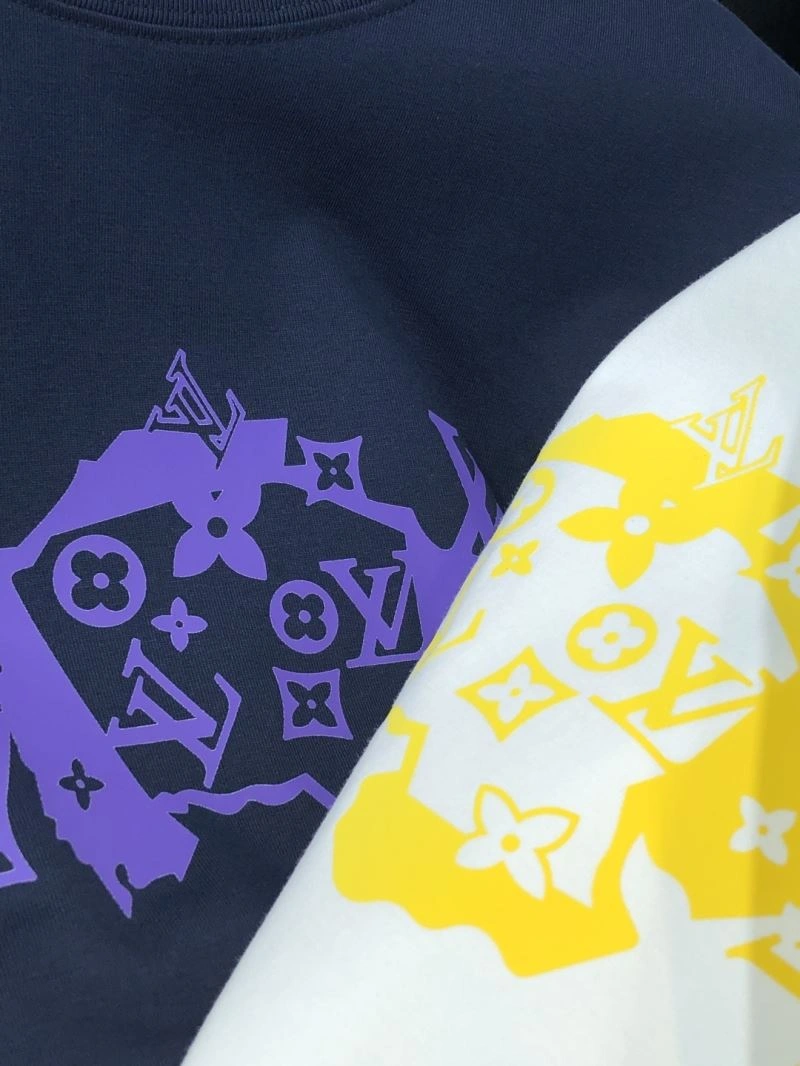 Lightweight Louis Vuitton T-Shirts 137299
