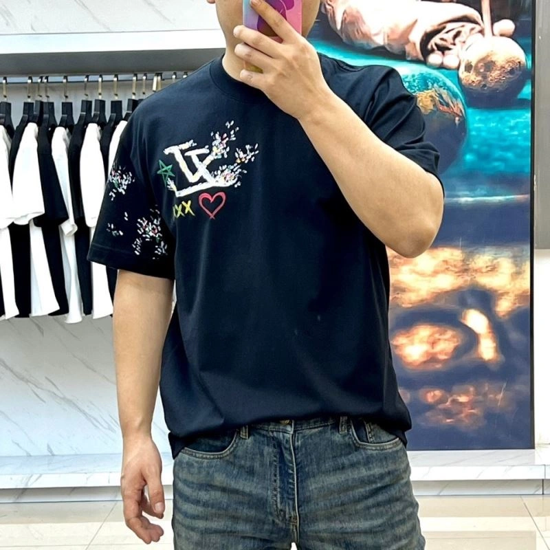 UrbanStyle Louis Vuitton T-Shirts 137293