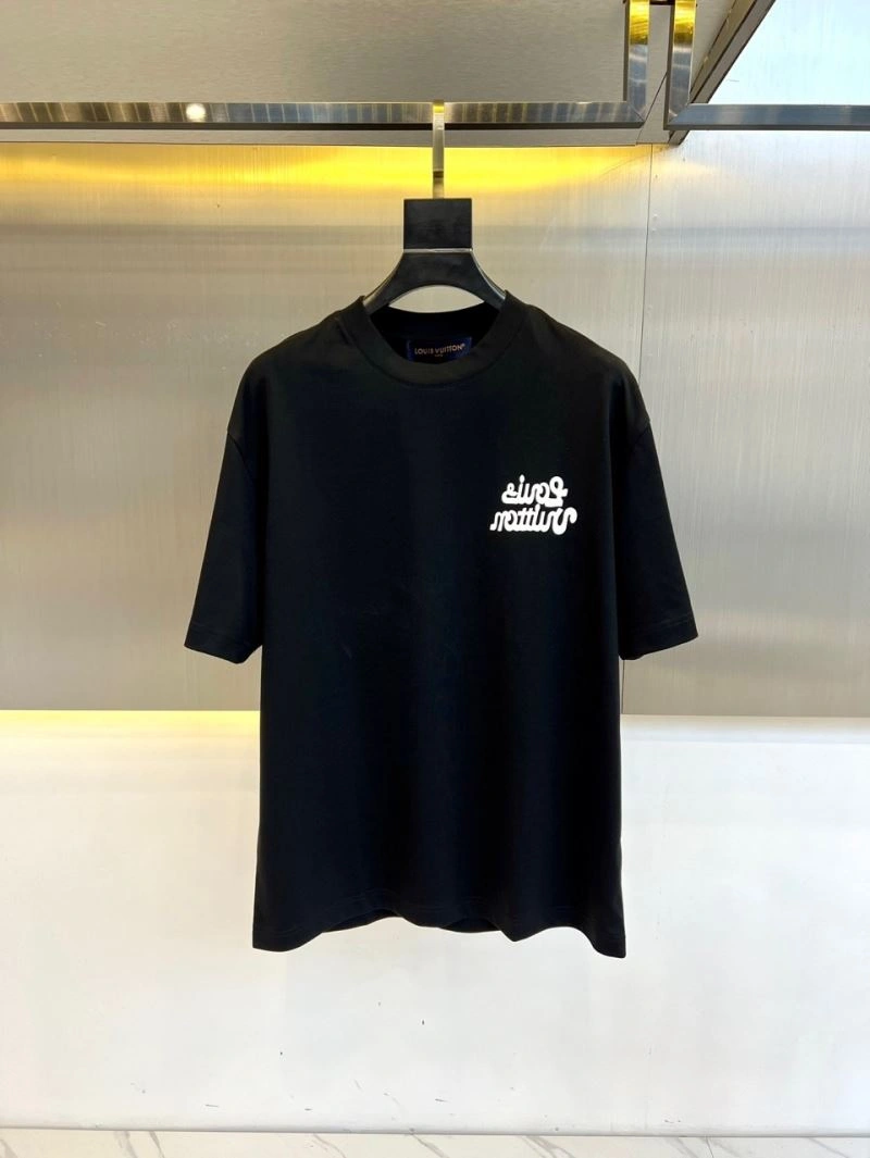 Louis Vuitton T-Shirts TimelessDesign 137271