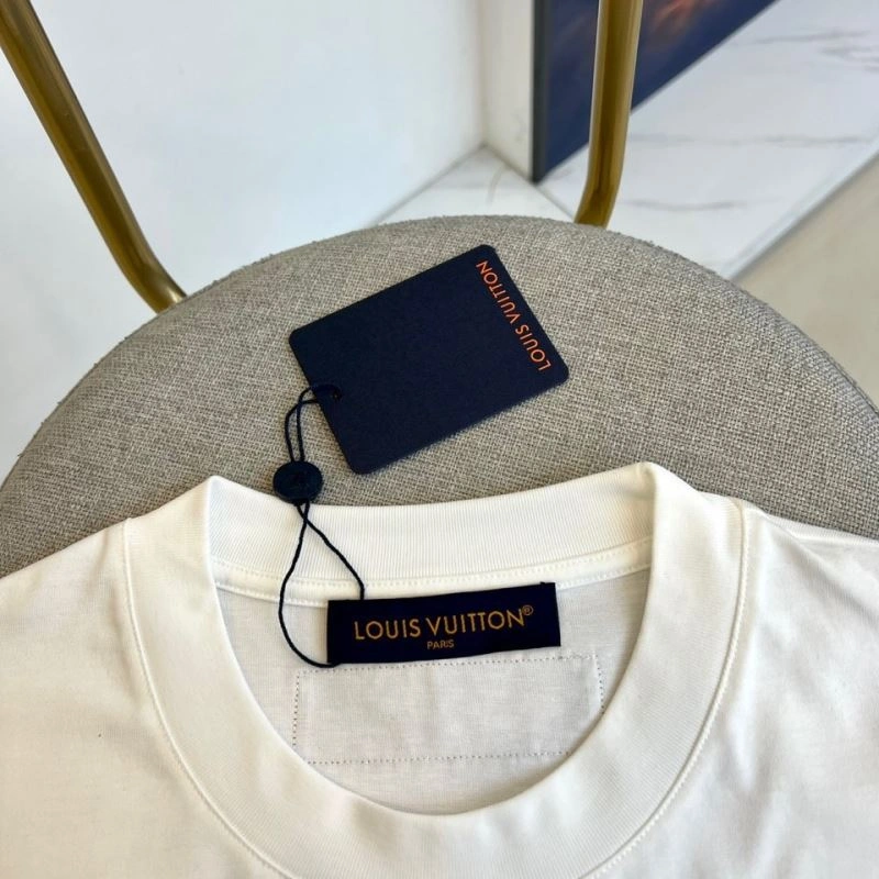 TimelessDesign Louis Vuitton T-Shirts 137279