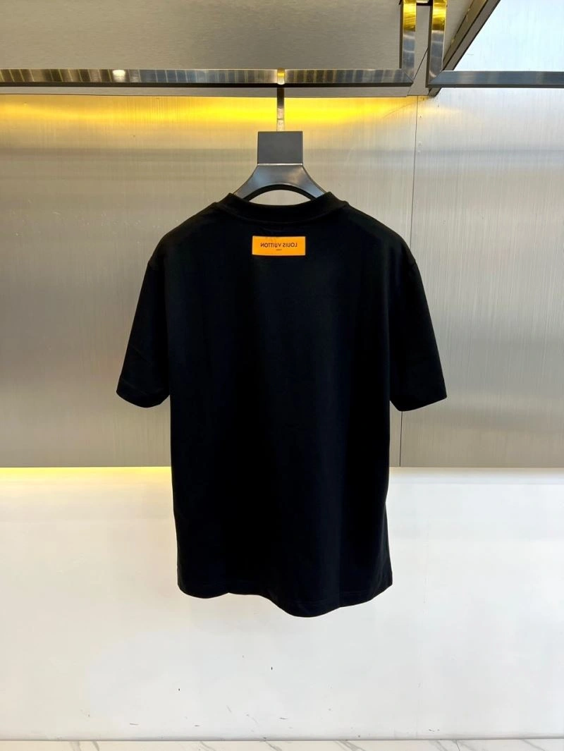 MoistureWicking Louis Vuitton T-Shirts 137269