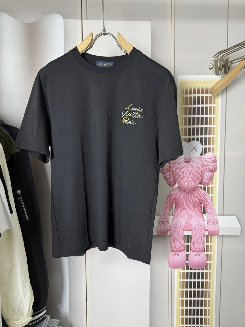 EasyMatch Louis Vuitton T-Shirts 137278