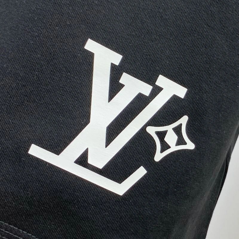 RelaxedFit Louis Vuitton T-Shirts 137270