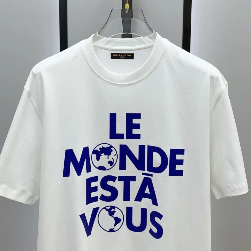 Louis Vuitton T-Shirts Breathable 137280