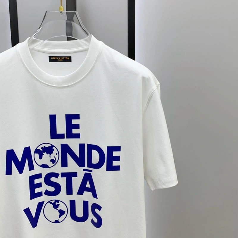 Louis Vuitton T-Shirts Breathable 137280