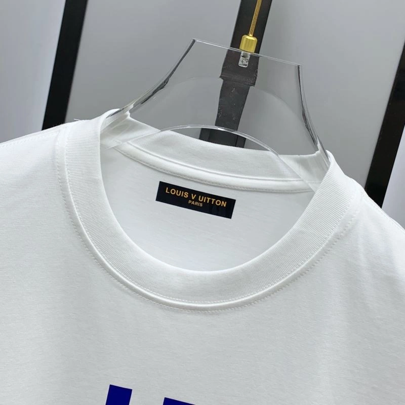Louis Vuitton T-Shirts Breathable 137280