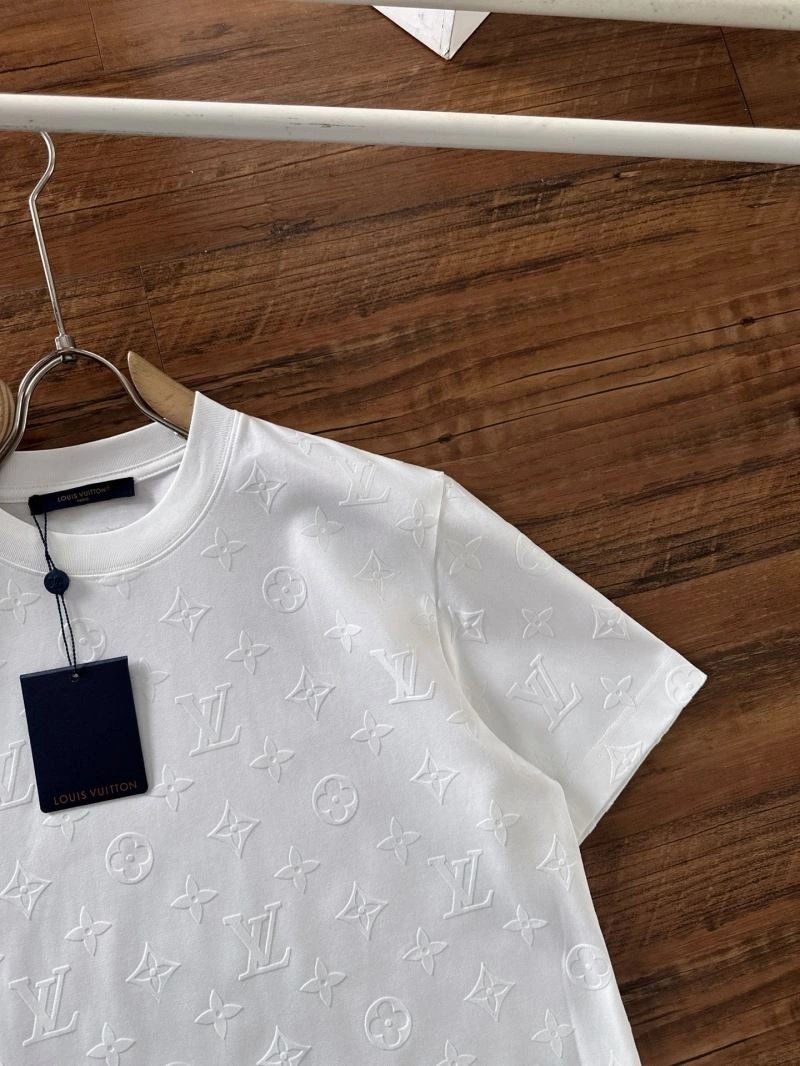Louis Vuitton T-Shirts WaterResistant 137265