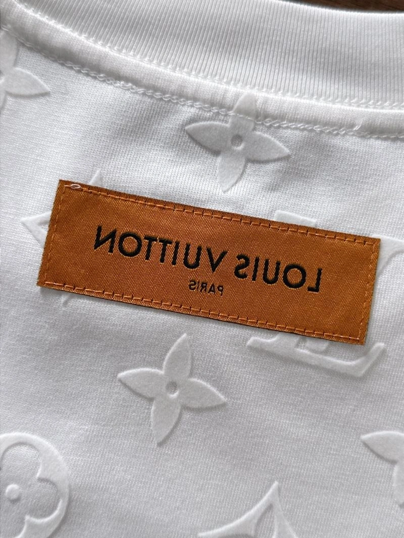 Louis Vuitton T-Shirts WaterResistant 137265