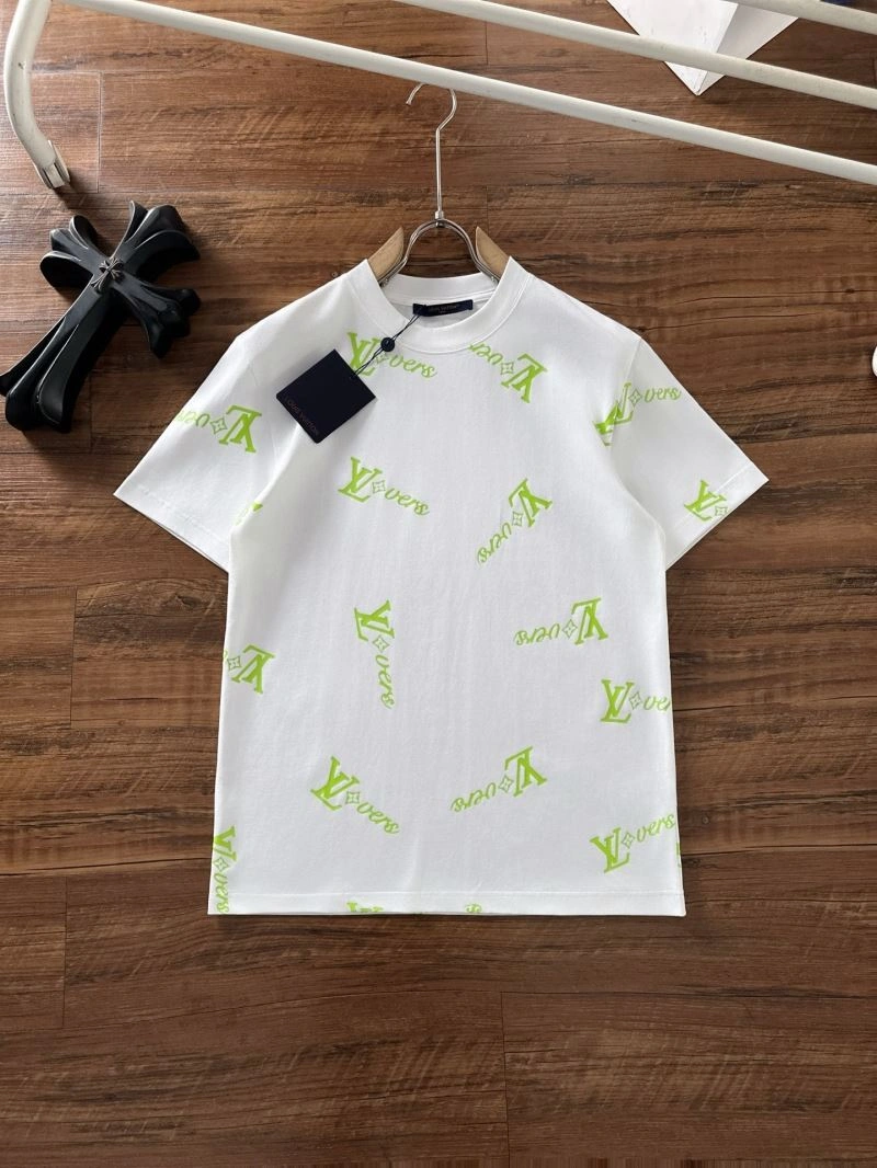 Louis Vuitton T-Shirts Sleek 137264