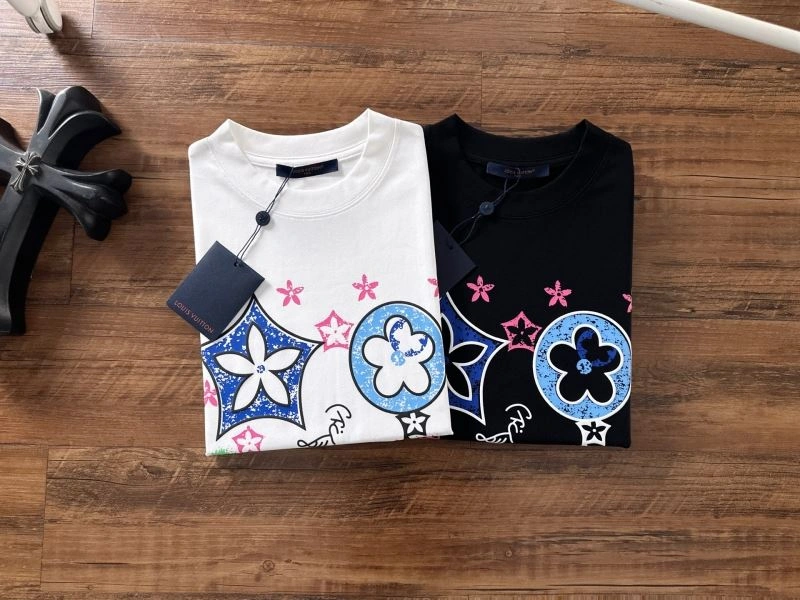 ComfortFit Louis Vuitton T-Shirts 137259
