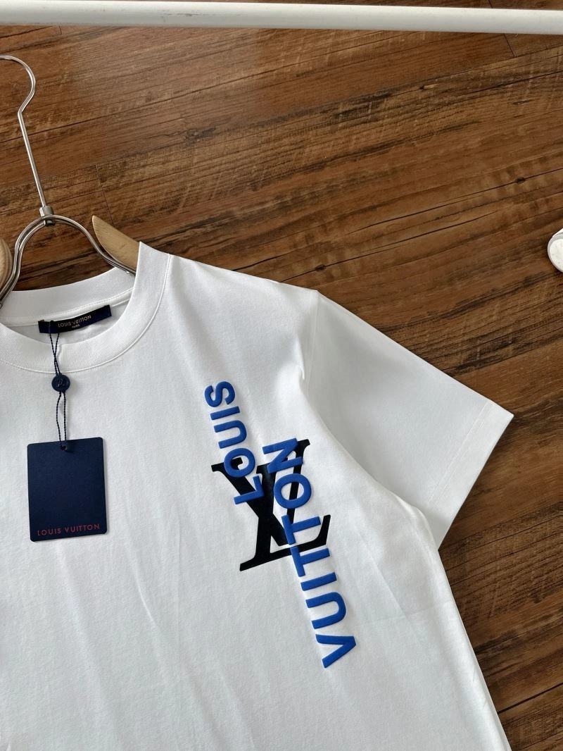Affordable Louis Vuitton T-Shirts 137247