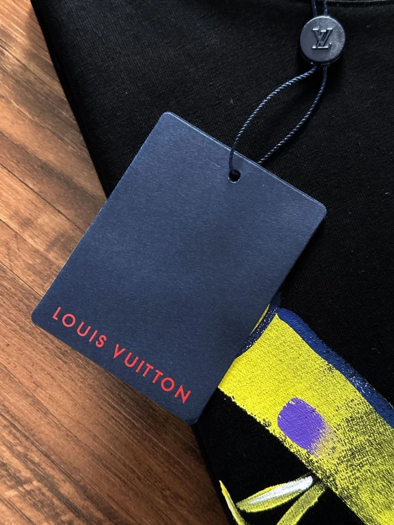 SmoothTexture Louis Vuitton T-Shirts 137249