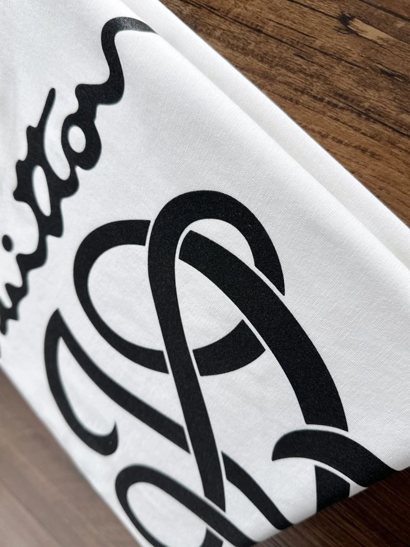 Modern Louis Vuitton T-Shirts 137244