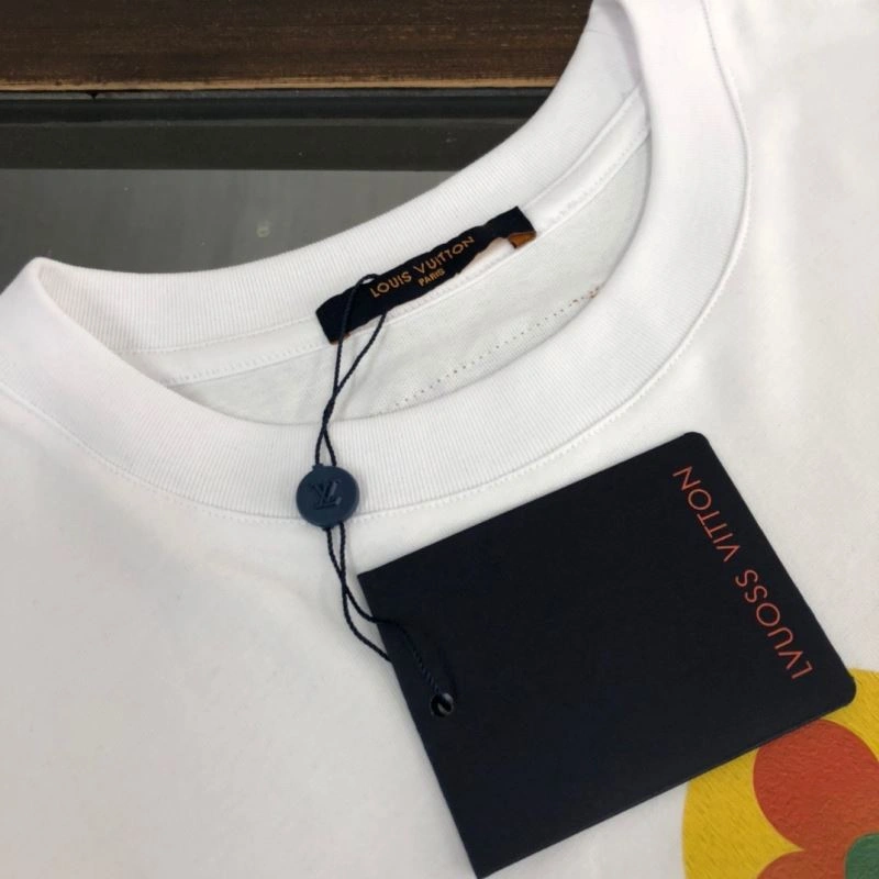 Trendsetting Louis Vuitton T-Shirts 137253