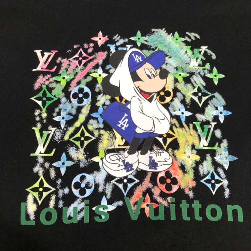 Louis Vuitton T-Shirts FashionForward 137255
