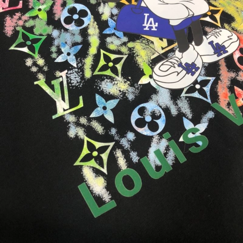 Louis Vuitton T-Shirts FashionForward 137255