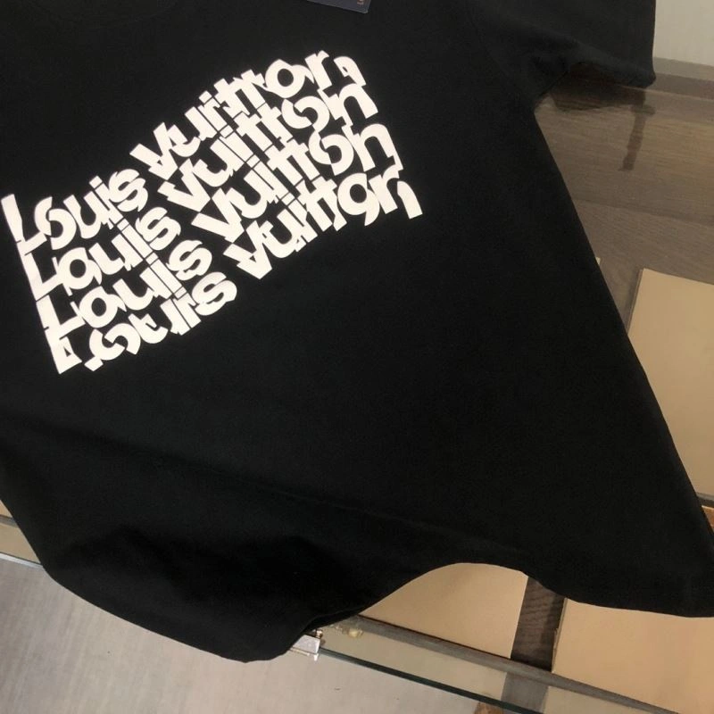 UrbanStyle Louis Vuitton T-Shirts 137234