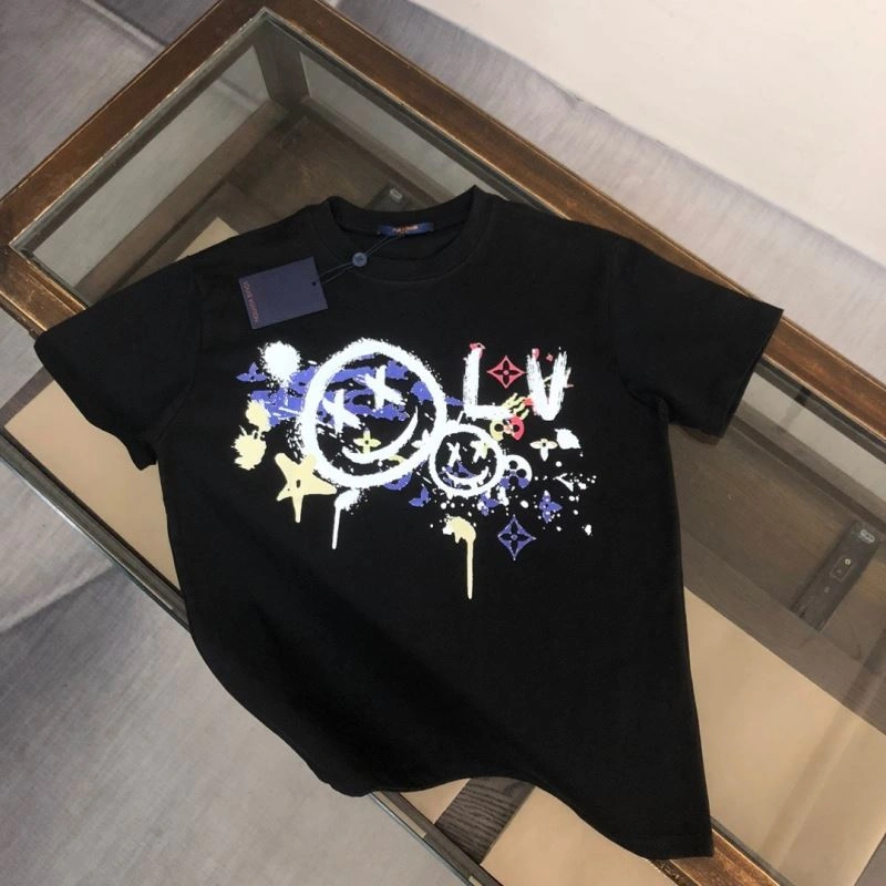 HighQuality Louis Vuitton T-Shirts 137245
