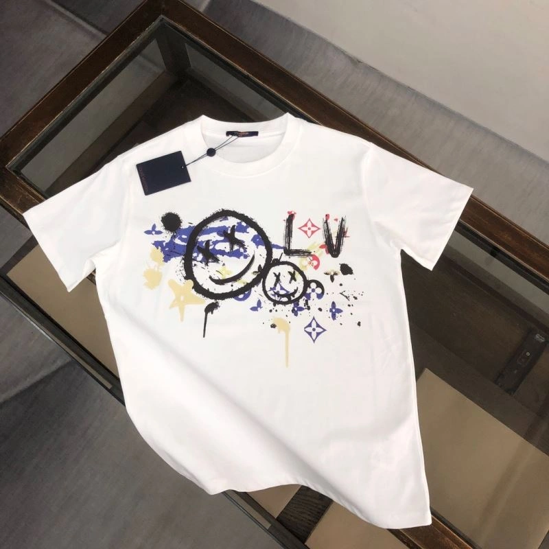 Effortless Louis Vuitton T-Shirts 137224
