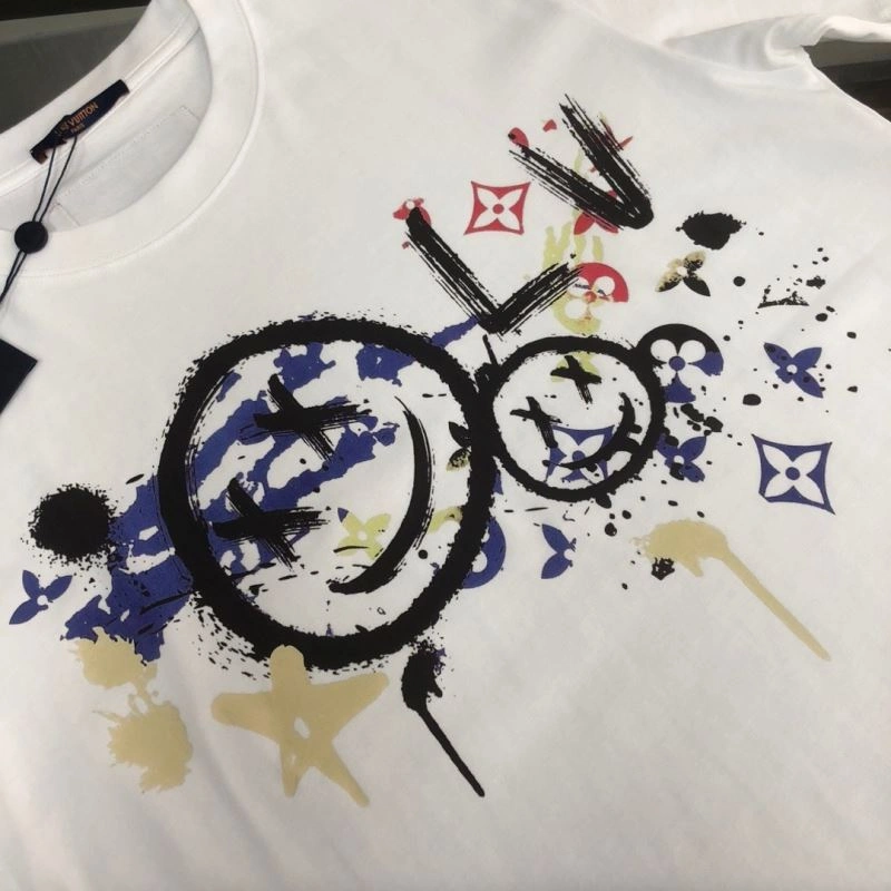 Effortless Louis Vuitton T-Shirts 137224