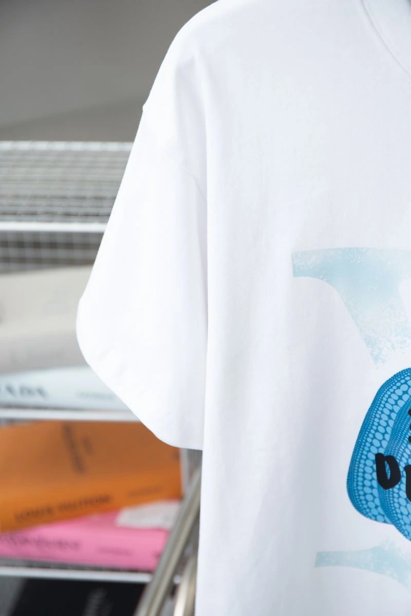 QuickDry Louis Vuitton T-Shirts 137228