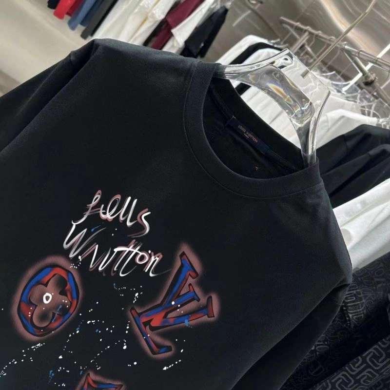 EasyCare Louis Vuitton T-Shirts 137229