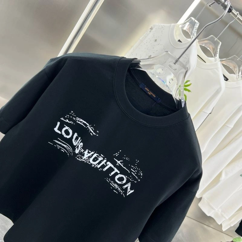 Louis Vuitton T-Shirts ZipUp 137231