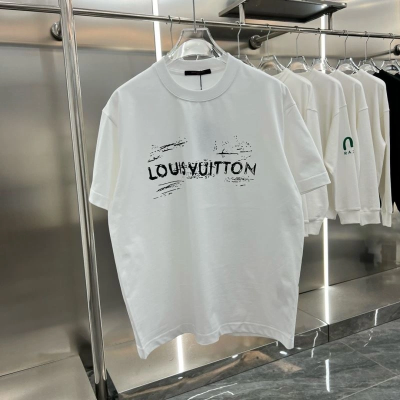 Louis Vuitton T-Shirts MoistureWicking 137226