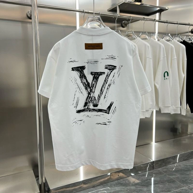 Louis Vuitton T-Shirts MoistureWicking 137226