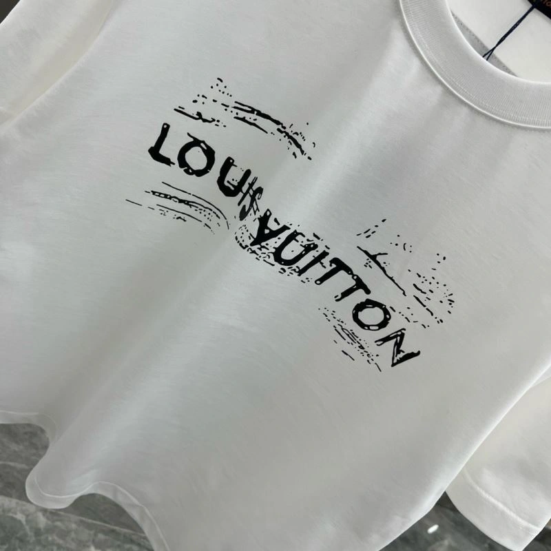 Louis Vuitton T-Shirts MoistureWicking 137226