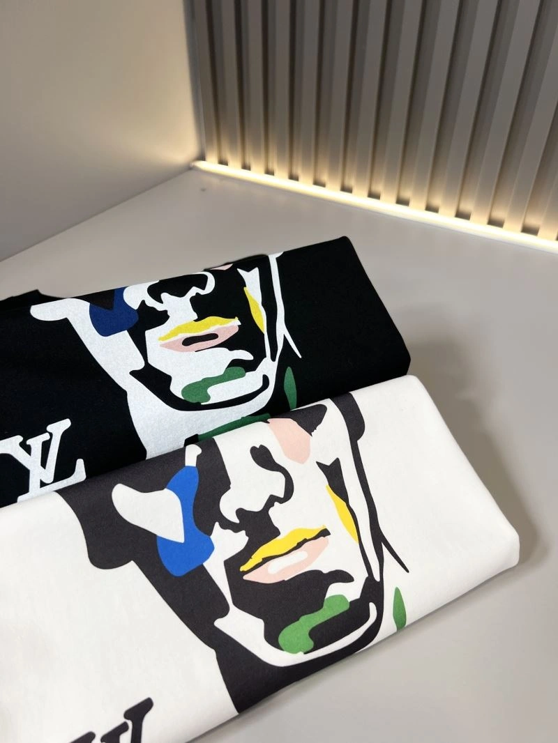 Louis Vuitton T-Shirts Comfortable 137223