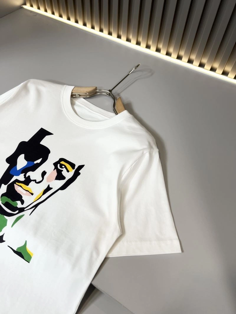 Louis Vuitton T-Shirts Comfortable 137223