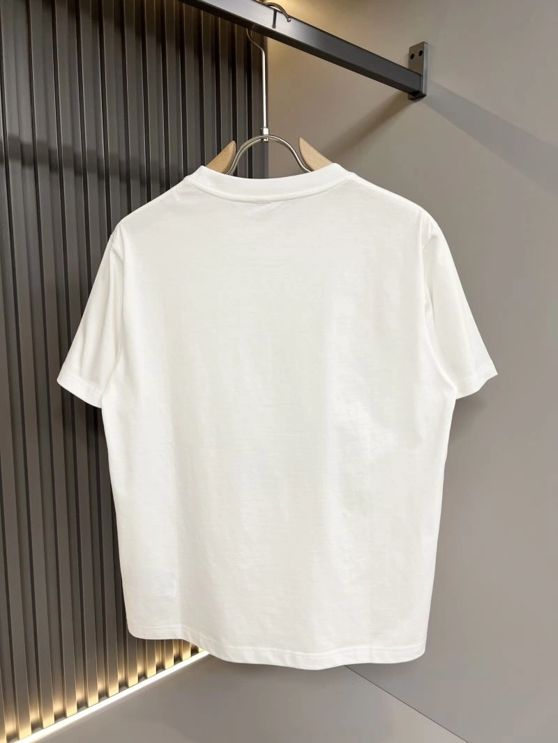 Louis Vuitton T-Shirts WrinkleFree 137218