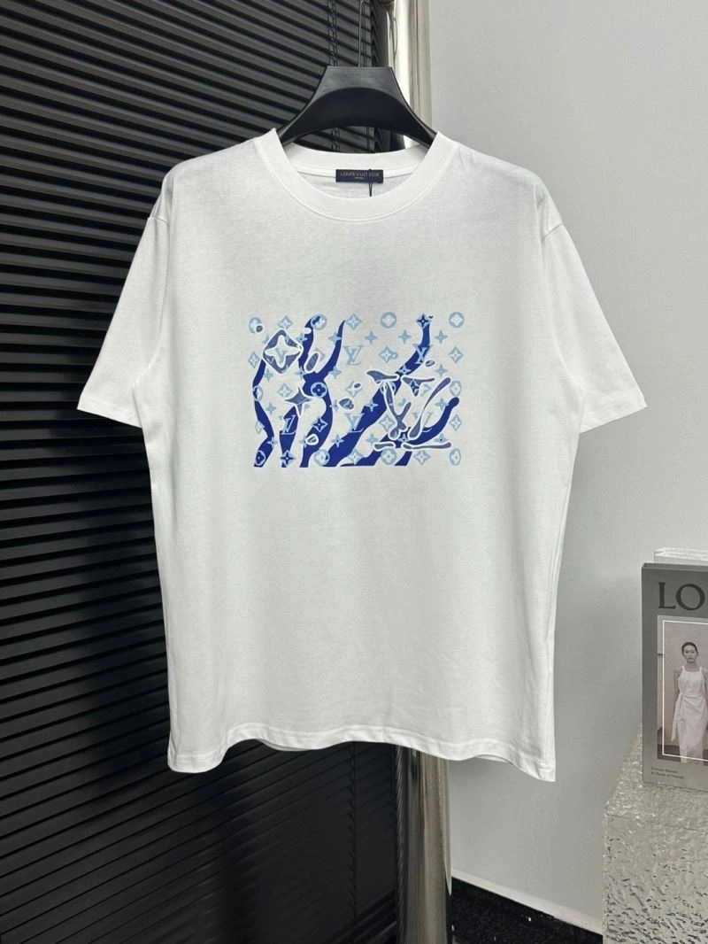 Louis Vuitton T-Shirts Minimalist 137214