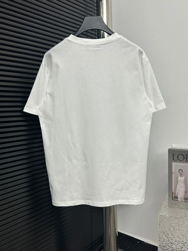 Louis Vuitton T-Shirts Minimalist 137214