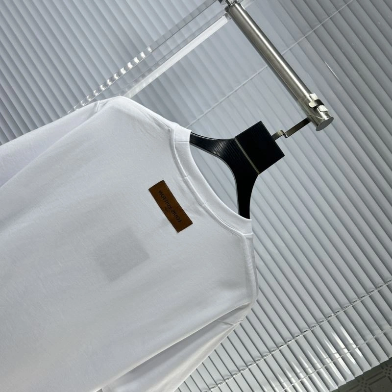 UrbanStyle Louis Vuitton T-Shirts 137206